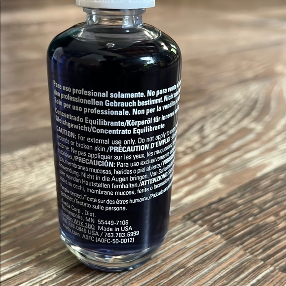 Aveda Blue Oil Balancing Concentrate - Picture 2 of 4